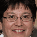 Θεανώ Ράπτη